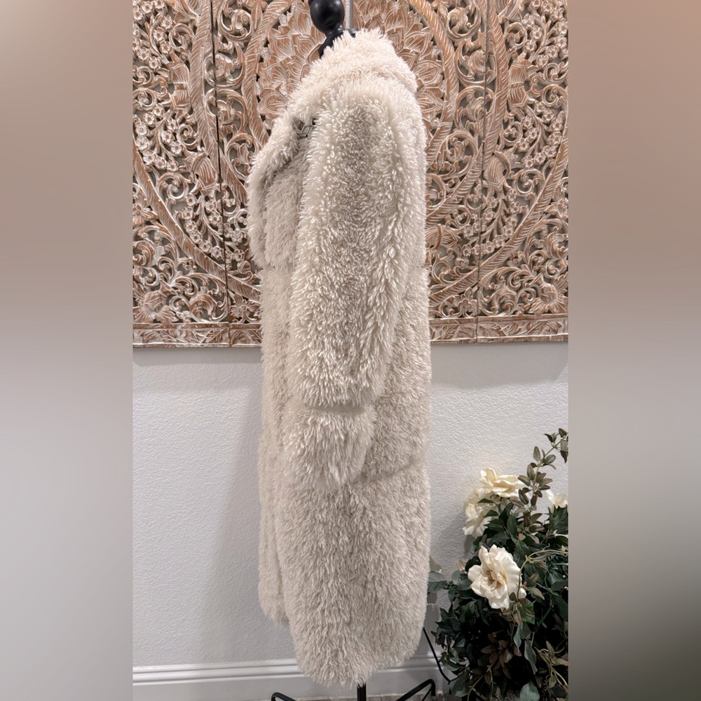 Badgley Mischka Cream Teddy Long Coat - Picture 12 of 15